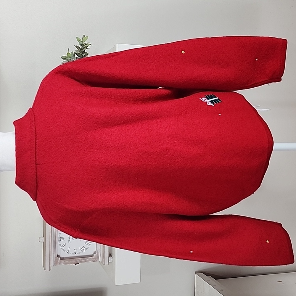 Karen Scott Sport 100% Wool Embroidered Holiday Presents Button Front Cardigan - Picture 7 of 9